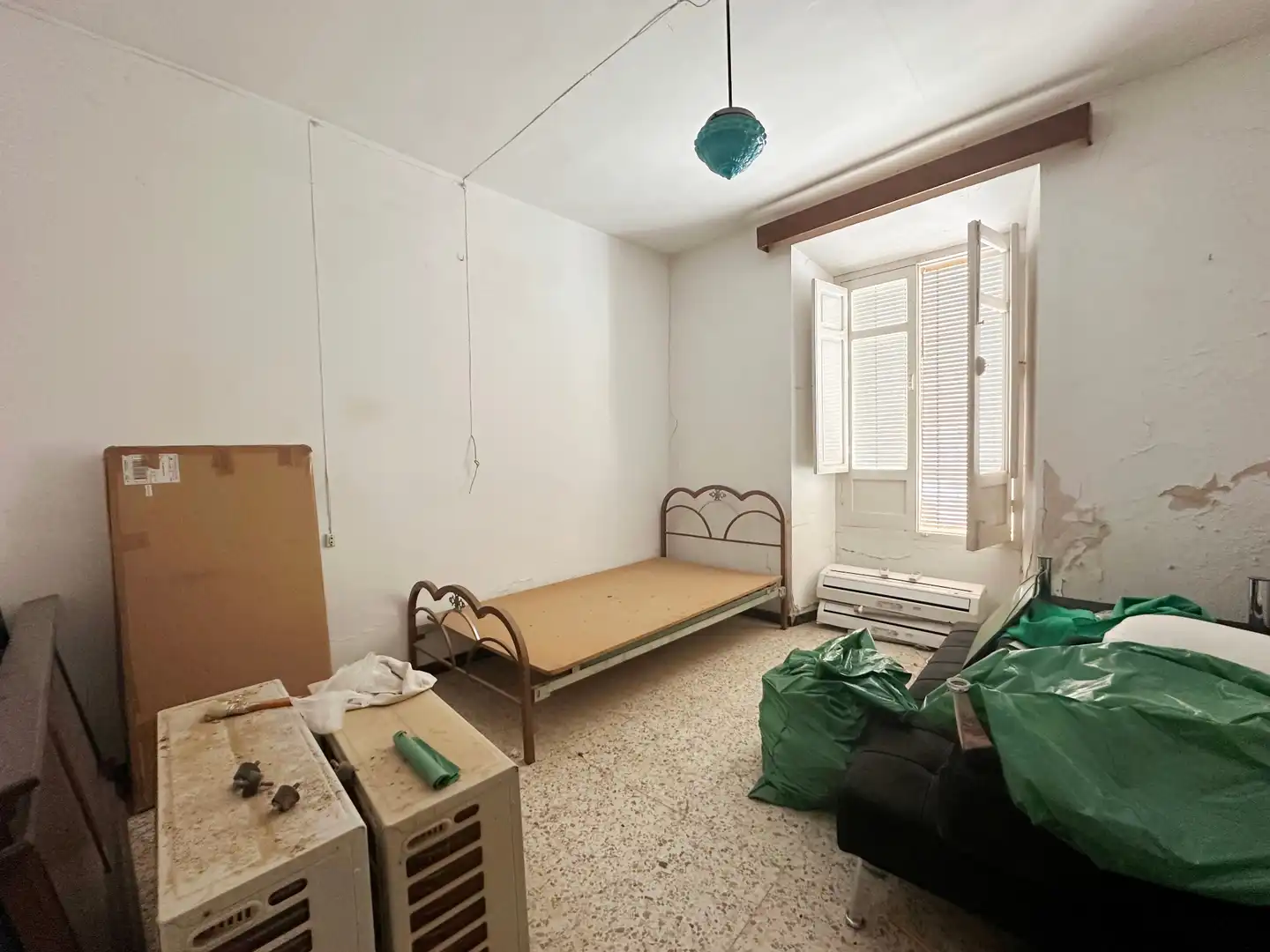 Habitación de Casa adosada en venta en Campillos