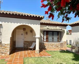 Jardí de Casa o xalet de lloguer en Chiclana de la Frontera amb Calefacció, Jardí privat i Terrassa