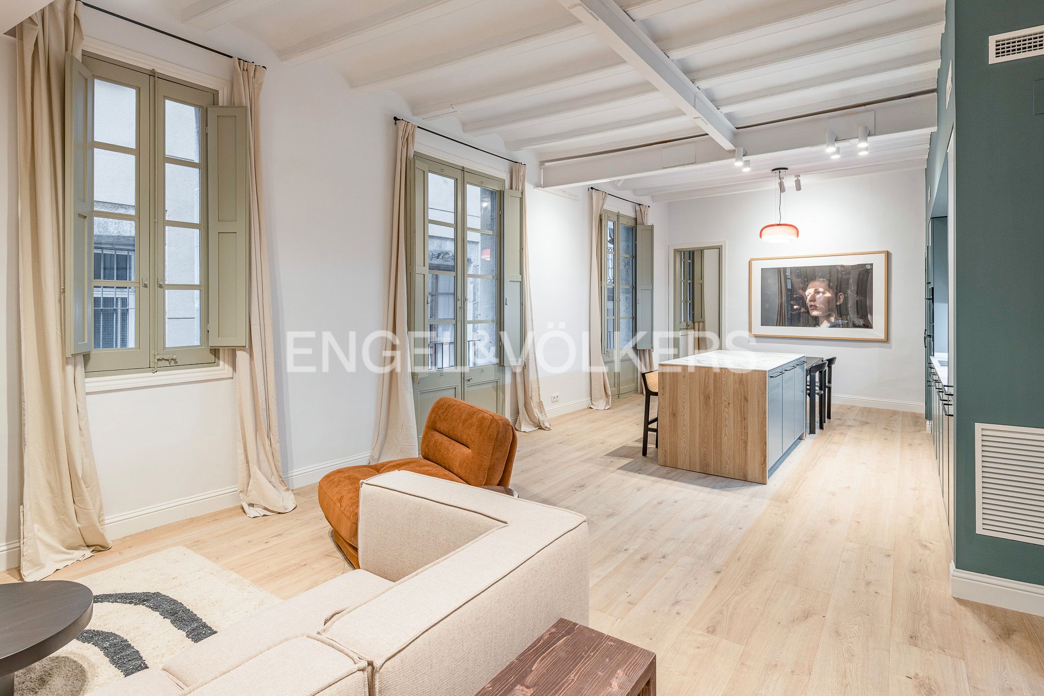 Living room of Apartment for sale in  Barcelona Capital  with Air Conditioner, Heating and Balcony