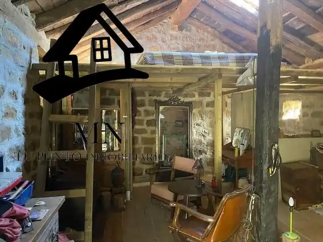 Finca rústica en venta en Luena 