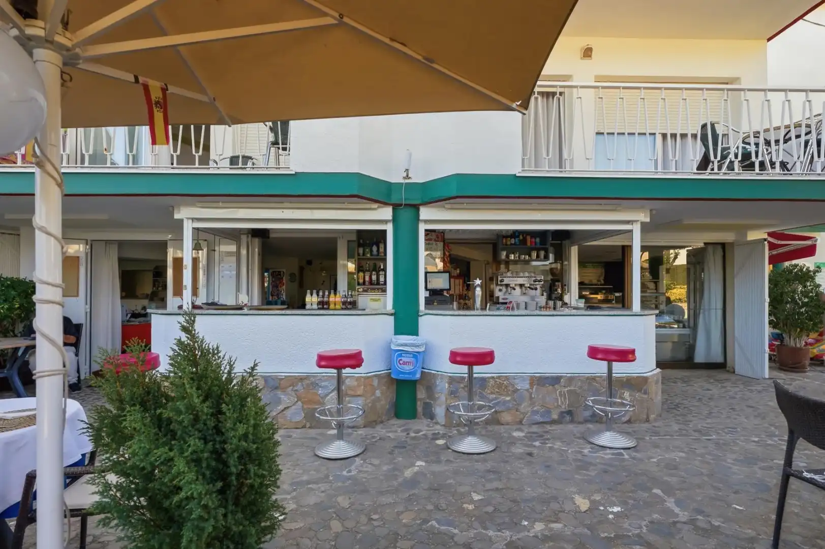 Edifici en venda en Llançà