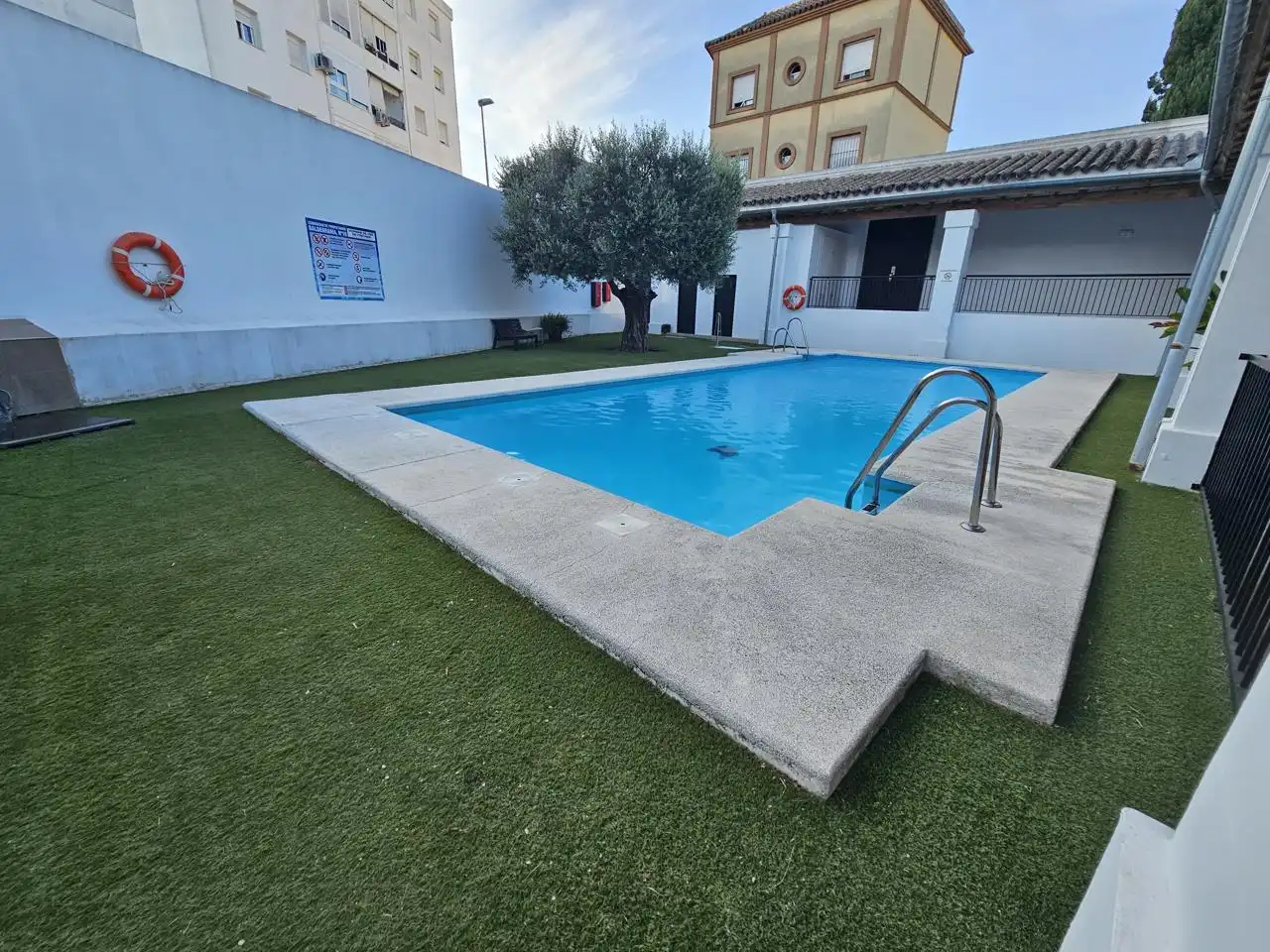 Swimming pool of Duplexes for sale in Jerez de la Frontera  with Parquet flooring and Community pool