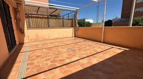 Foto 3 de Casa o xalet en venda a Calle Alonso de Ercilla, 87, La Hispanidad - Verdeluz, Huelva Capital