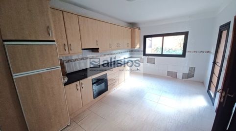Foto 4 de Casa adosada en venda a Calle Jarcias las, 24, Casco Urbano, Adeje