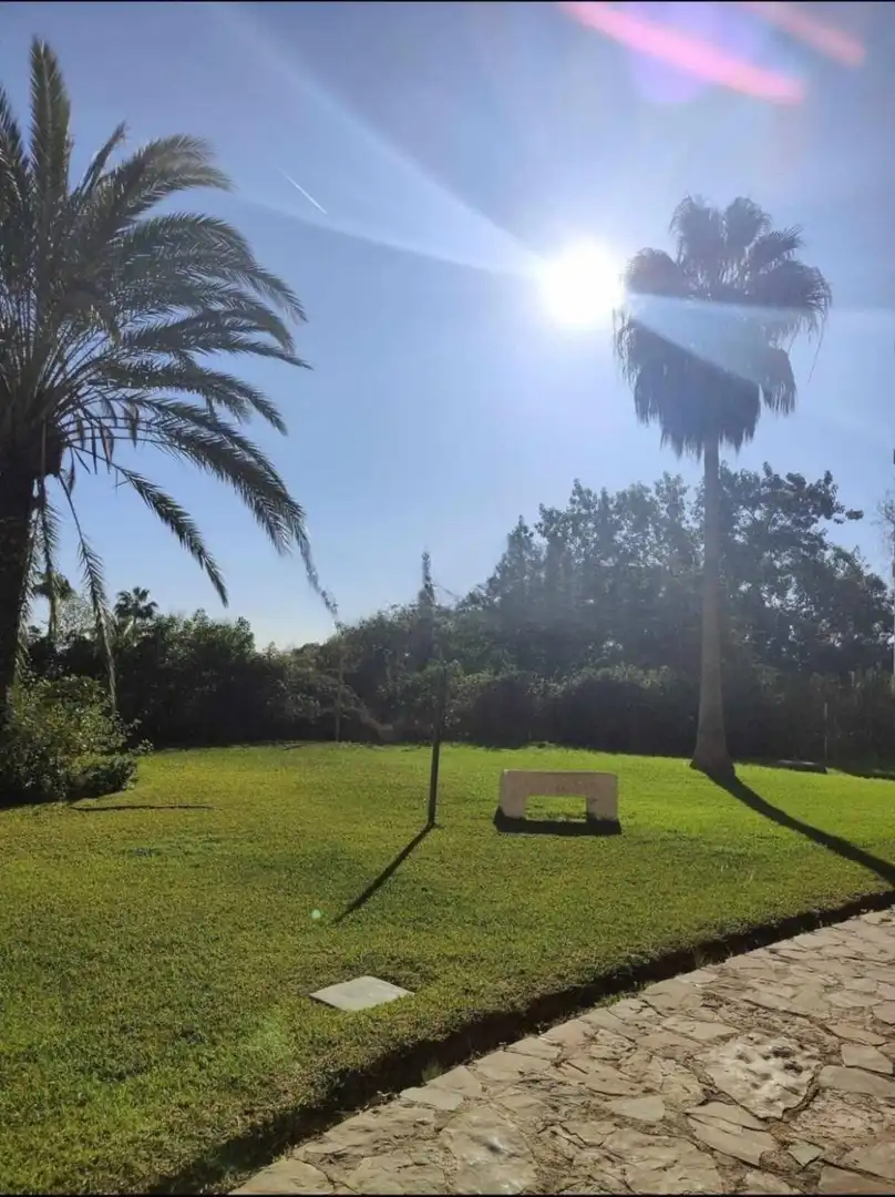 Piso en venta en Benalmádena con Jardín privado, Terraza y Amueblado