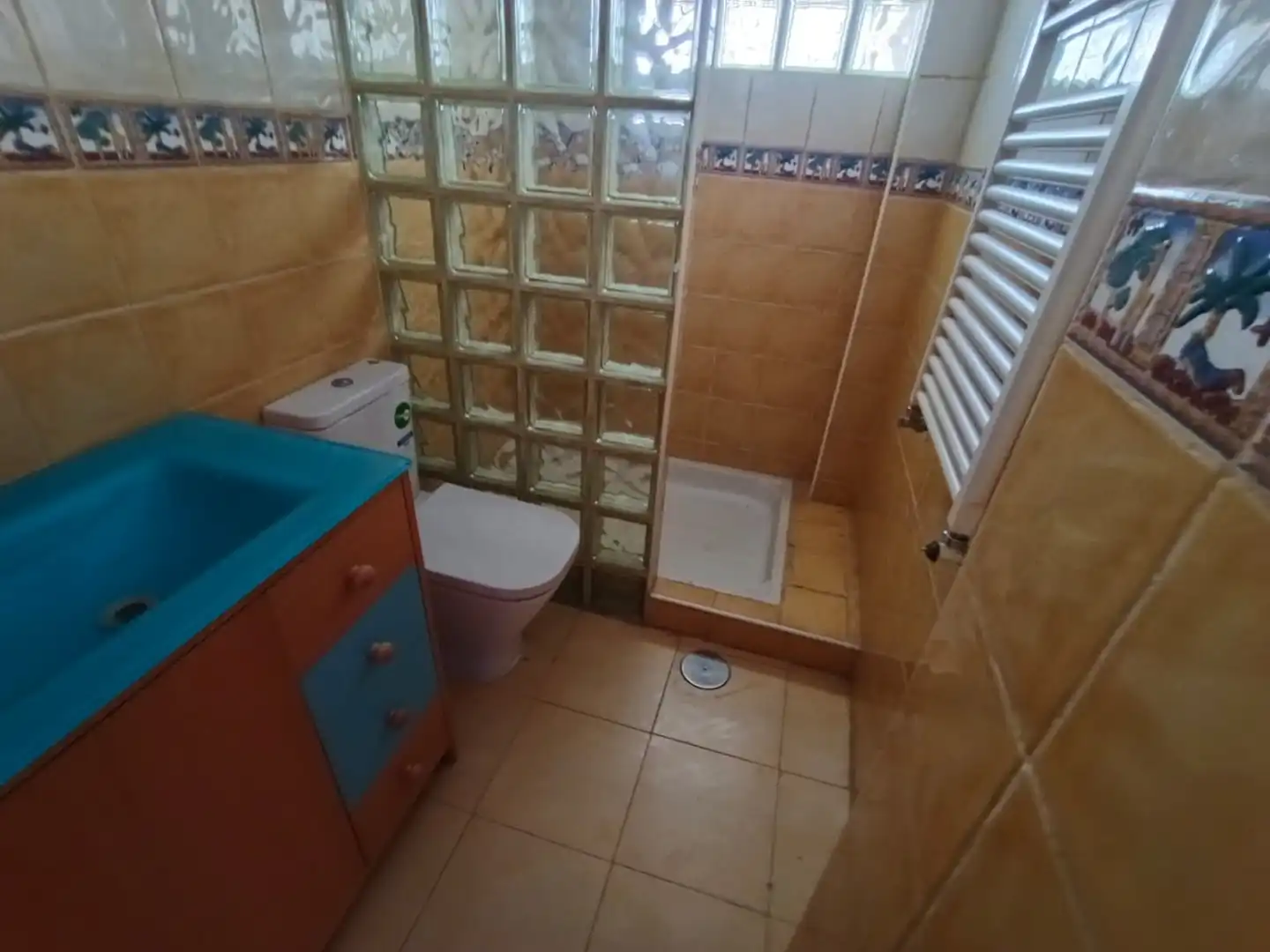 Terraced house for sale in Calle de Santillana del Mar 20, imagen 18