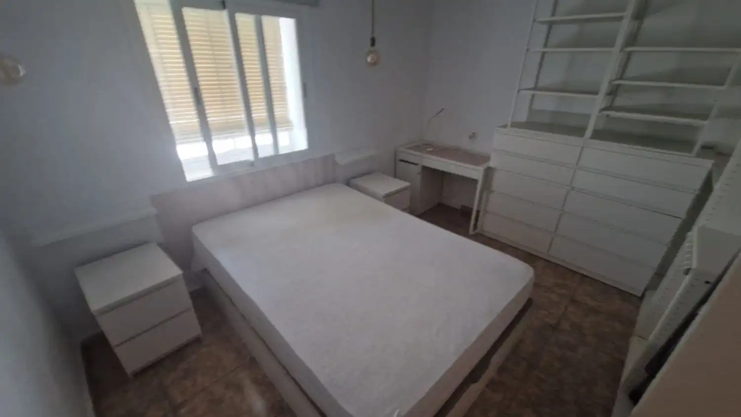 Habitación de Piso de alquiler en Jaén con Aire acondicionado, Calefacción y Balcón