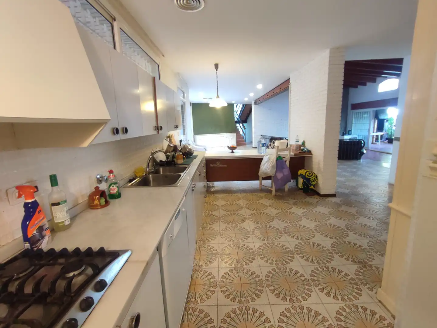 Cuina de Casa o xalet en venda en Pallejà amb Aire condicionat, Calefacció i Jardí privat
