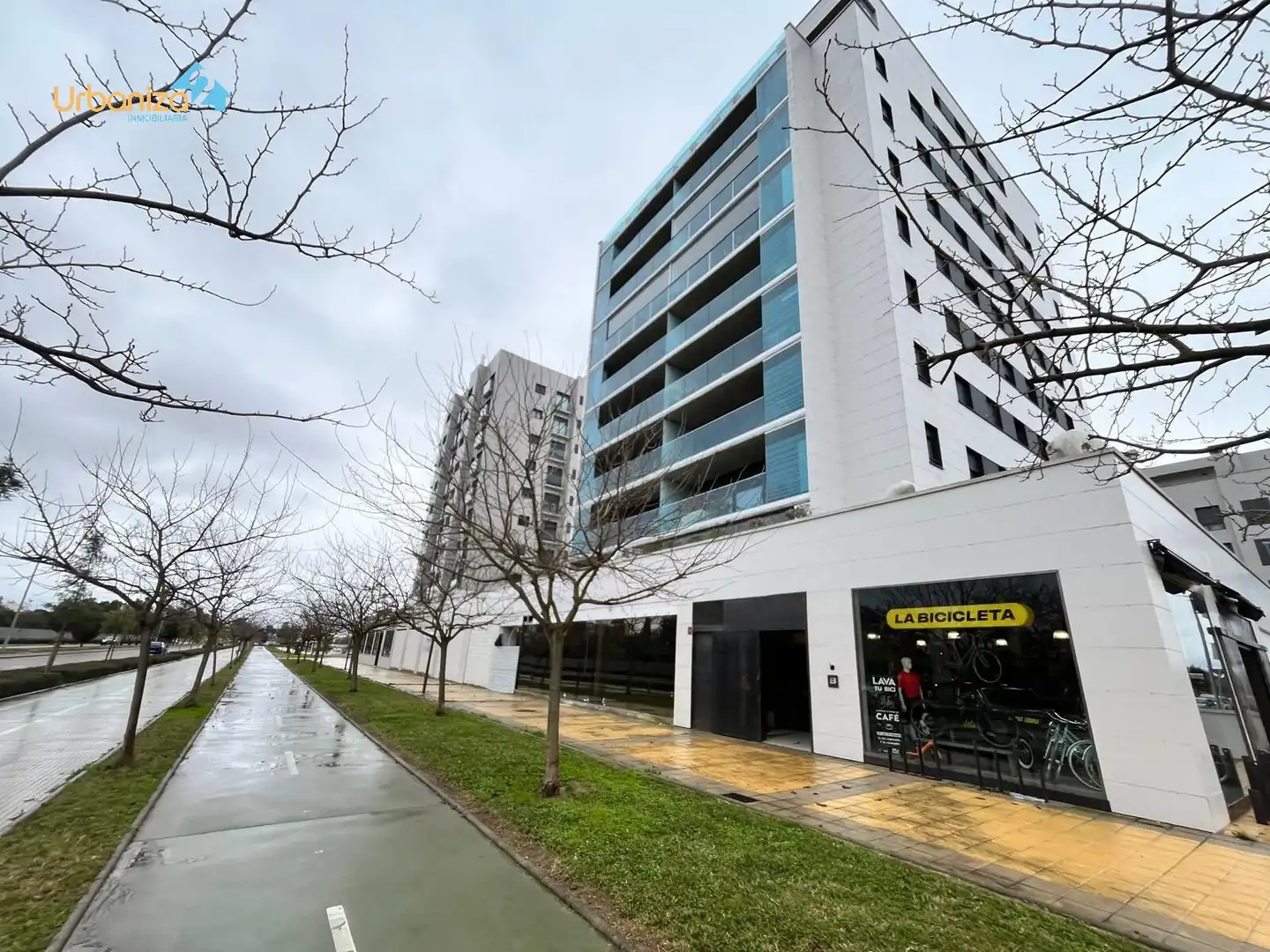 Local comercial en venda a Avenida Elvas