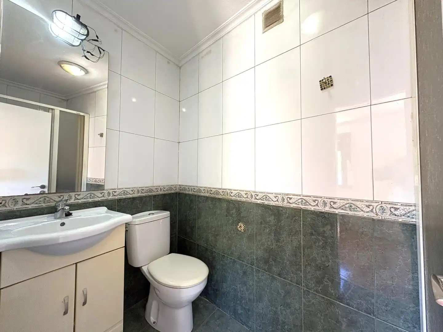 Baño de Casa o chalet en venta en Aller con Jardín privado y Terraza