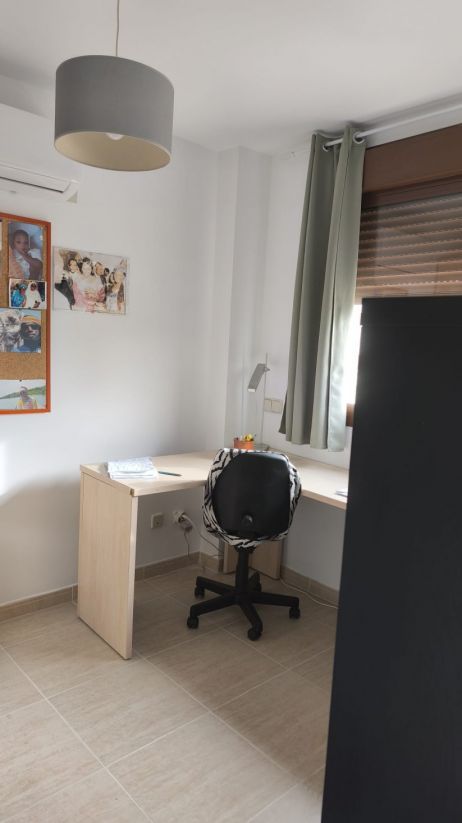 Schlafzimmer von Maisonette zum Verkauf in San Jorge / Sant Jordi mit Klimaanlage, Privatgarten und Abstellraum