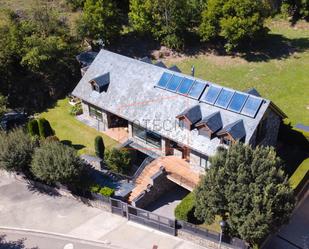 Vista exterior de Casa o xalet en venda en Esterri d'Àneu amb Jardí privat, Terrassa i Traster