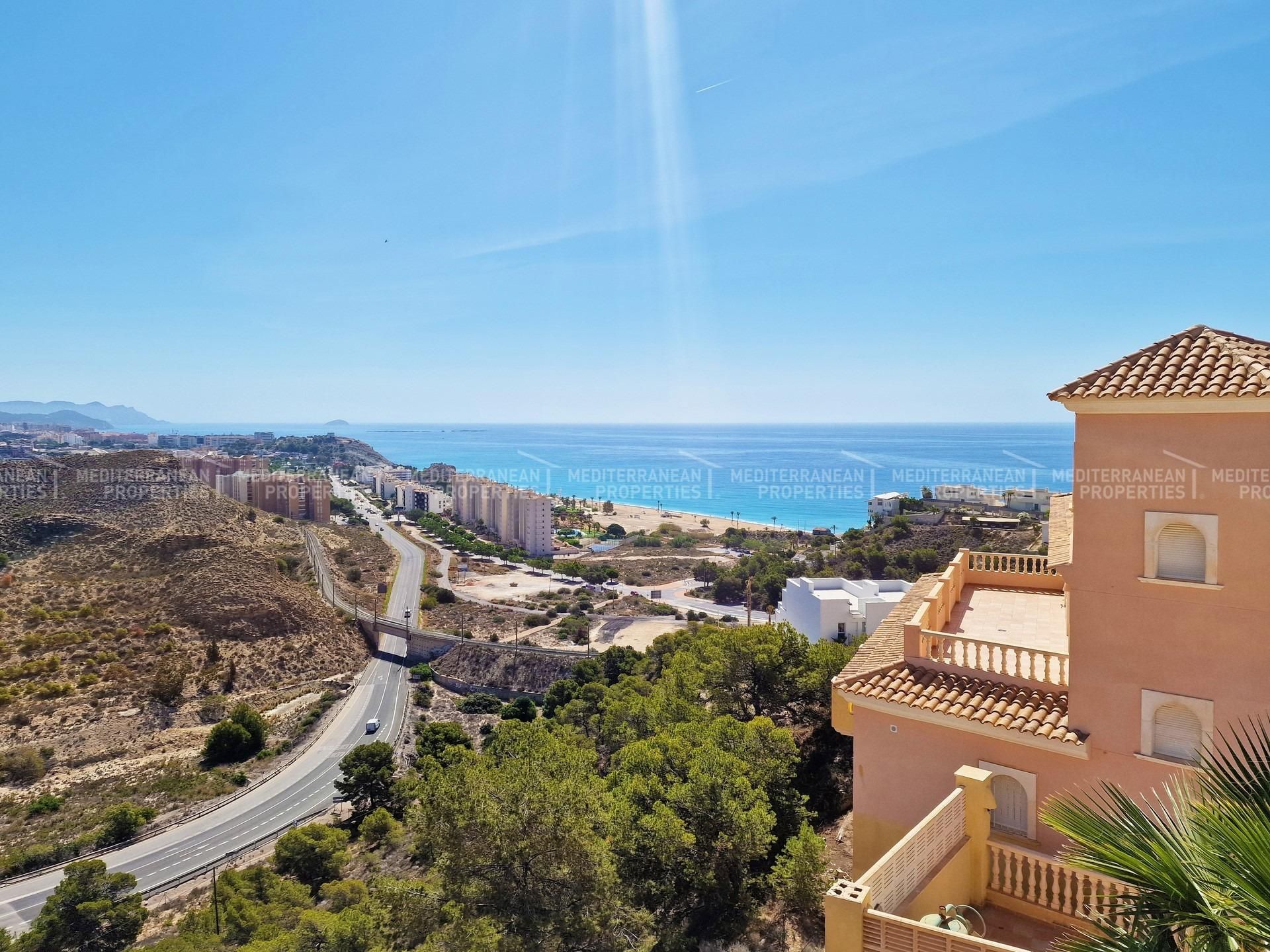 Exterior view of House or chalet for sale in Villajoyosa / La Vila Joiosa  with Air Conditioner, Heating and Private garden