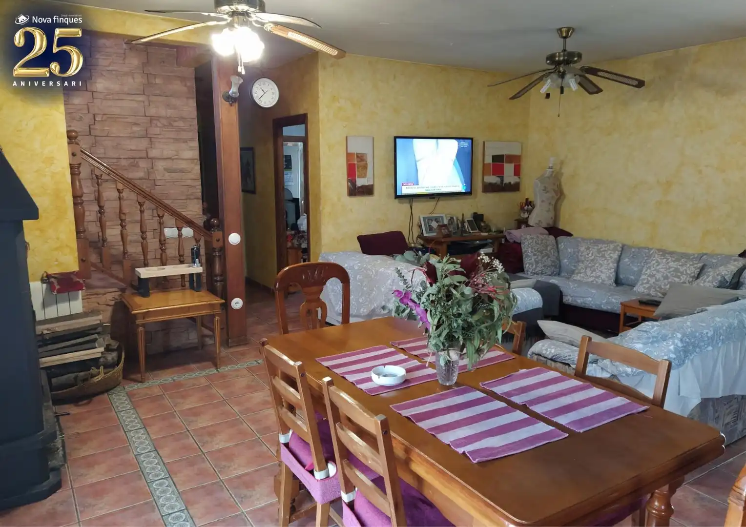 Casa rústica con jardín en venta en Sentmenat