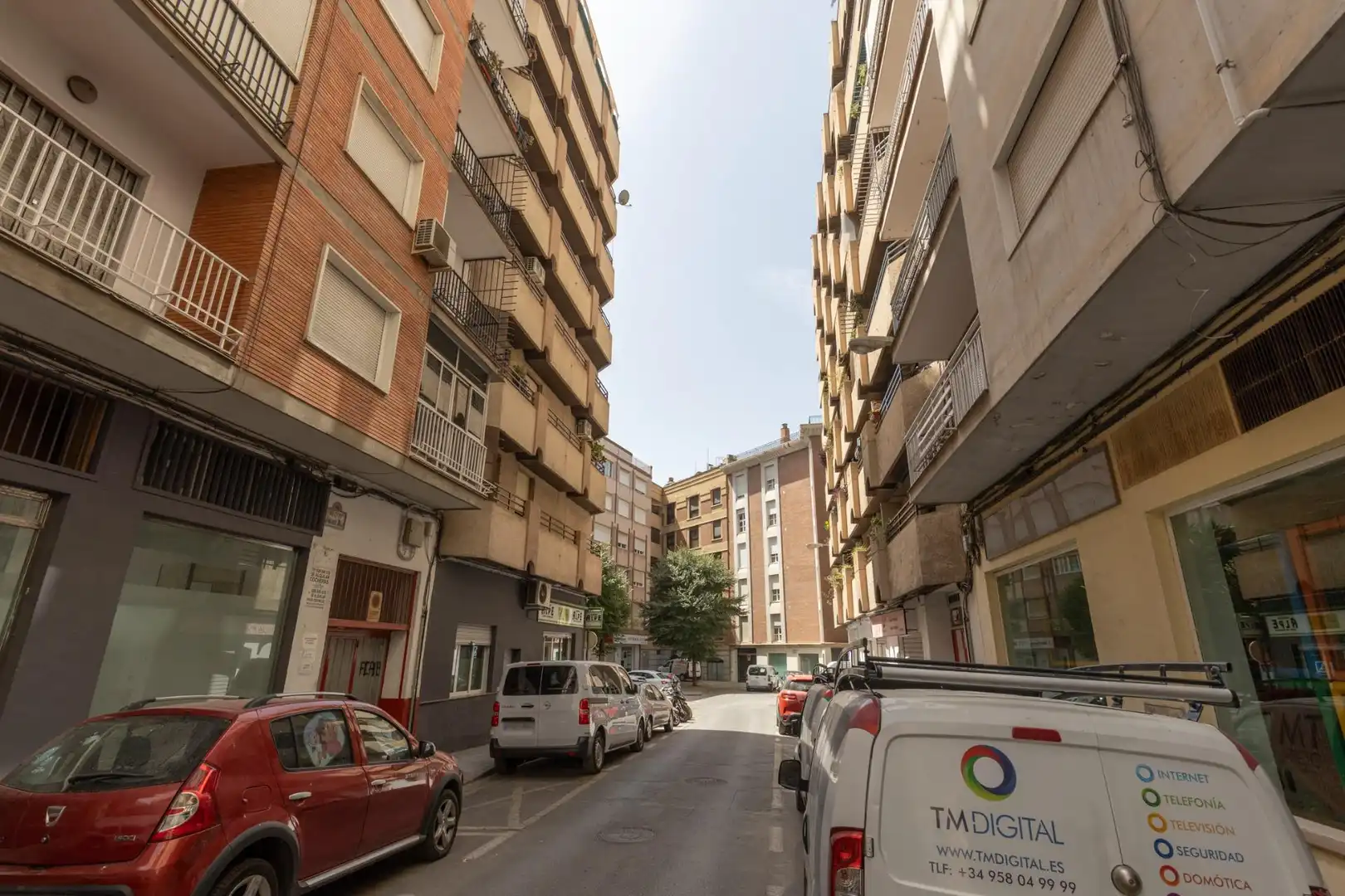 Vista exterior de Piso en venta en Granada