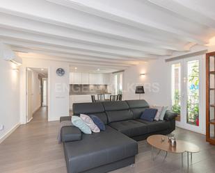 Sala d'estar de Apartament de lloguer en  Barcelona Capital amb Aire condicionat, Calefacció i Moblat