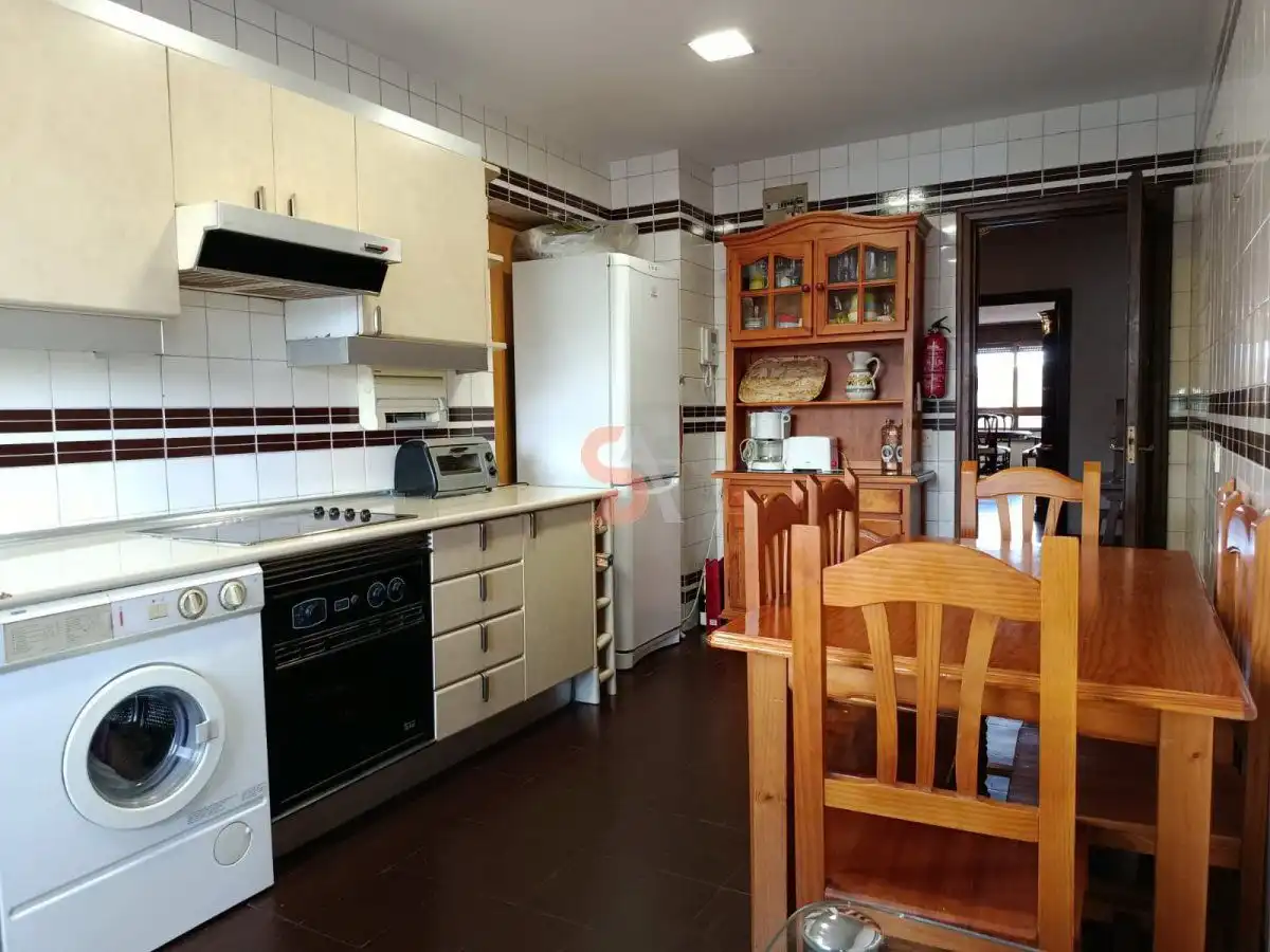 Cuina de Pis en venda en Valladolid amb Aire condicionat, Calefacció i Terrassa