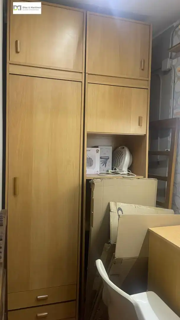 Habitación de Piso en venta en Oviedo  con Calefacción, Parquet y Trastero