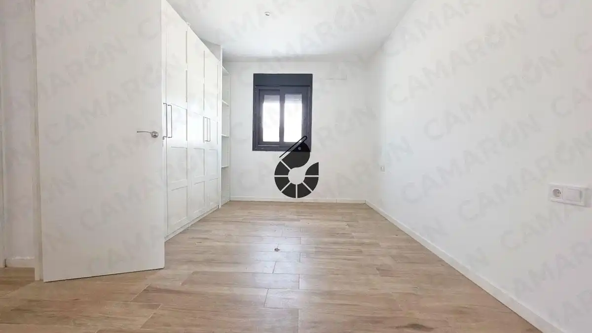 Habitación de Casa o chalet de alquiler en Palomares del Río con Aire acondicionado, Jardín privado y Parquet