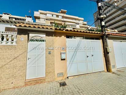 Exterior view of House or chalet for sale in Torrevieja  with Heating, Terrace and Furnished