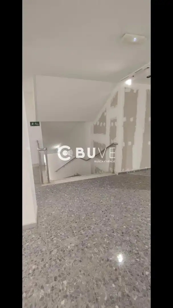 Business premises to rent in el barrio, imagen 26
