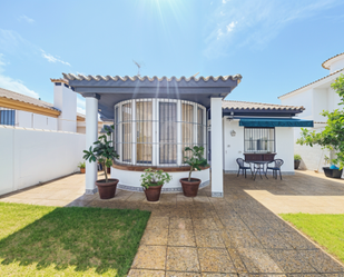 Exterior view of House or chalet for sale in Chiclana de la Frontera  with Air Conditioner, Heating and Swimming Pool