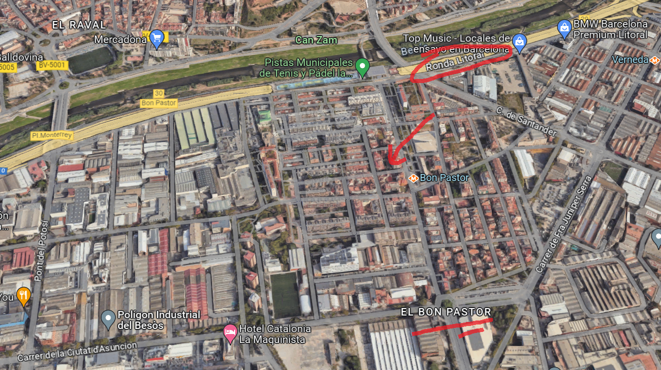 Exterior view of Industrial buildings for sale in  Barcelona Capital