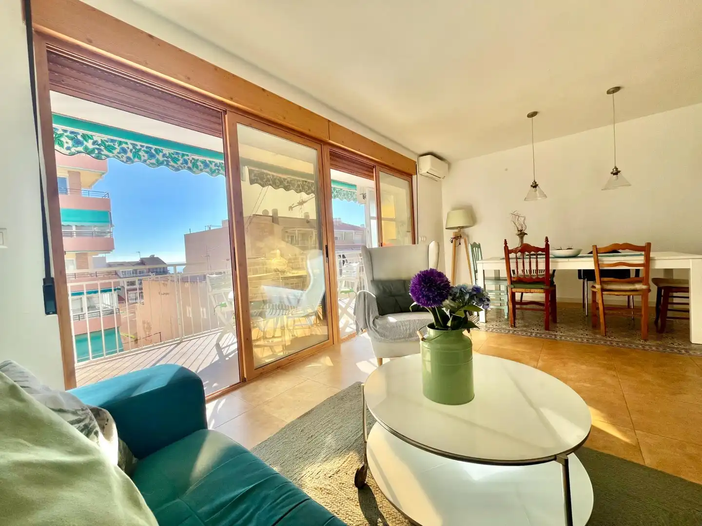 Wohnzimmer von Wohnung zum Verkauf in El Campello mit Klimaanlage, Terrasse und Balkon