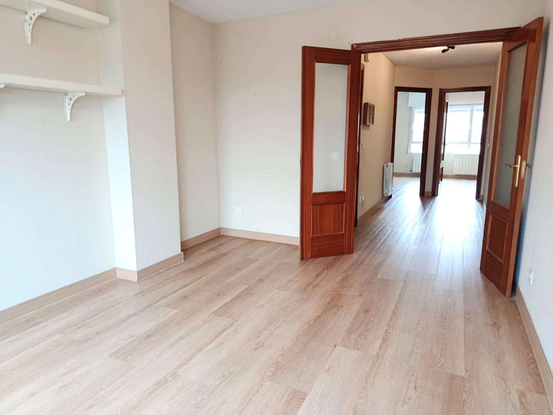 Wohnung zum Verkauf in La Lastrilla  mit Heizung, Parkett und Ofen