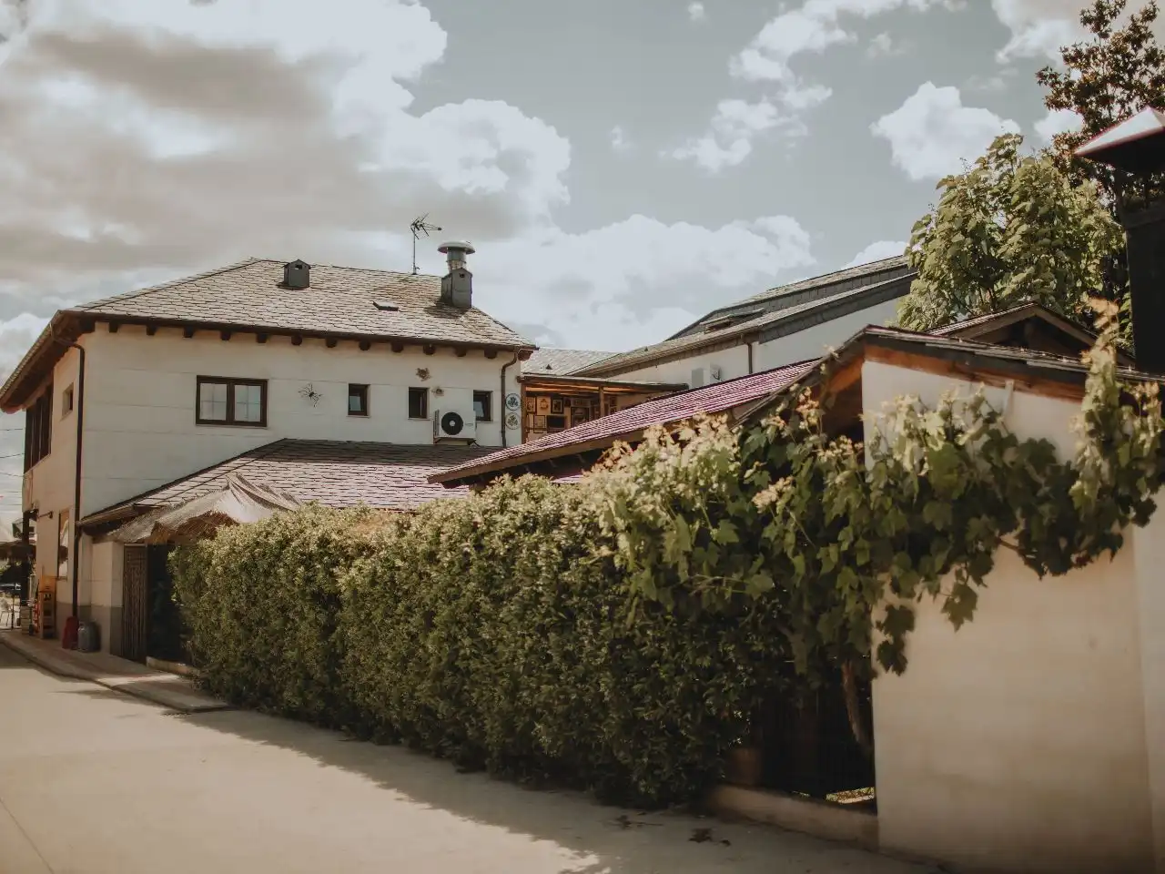 Exterior view of Houses for sale in Camponaraya, León