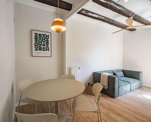 Sala d'estar de Apartament per a compartir en  Barcelona Capital amb Aire condicionat, Calefacció i Terrassa