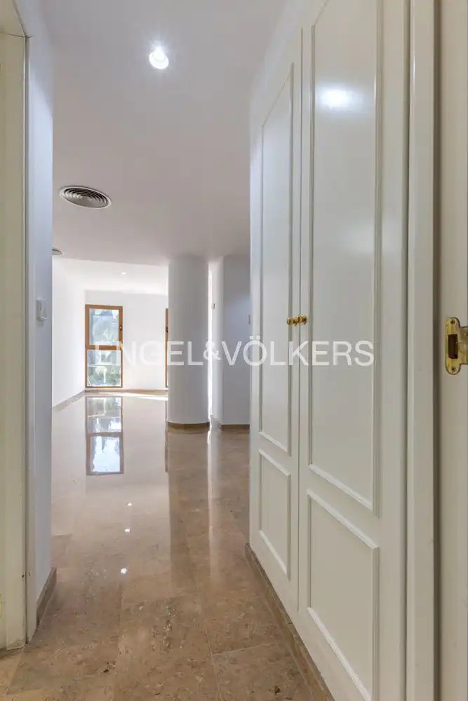 Piso de alquiler en Valencia con Aire acondicionado, Calefacción y Piscina