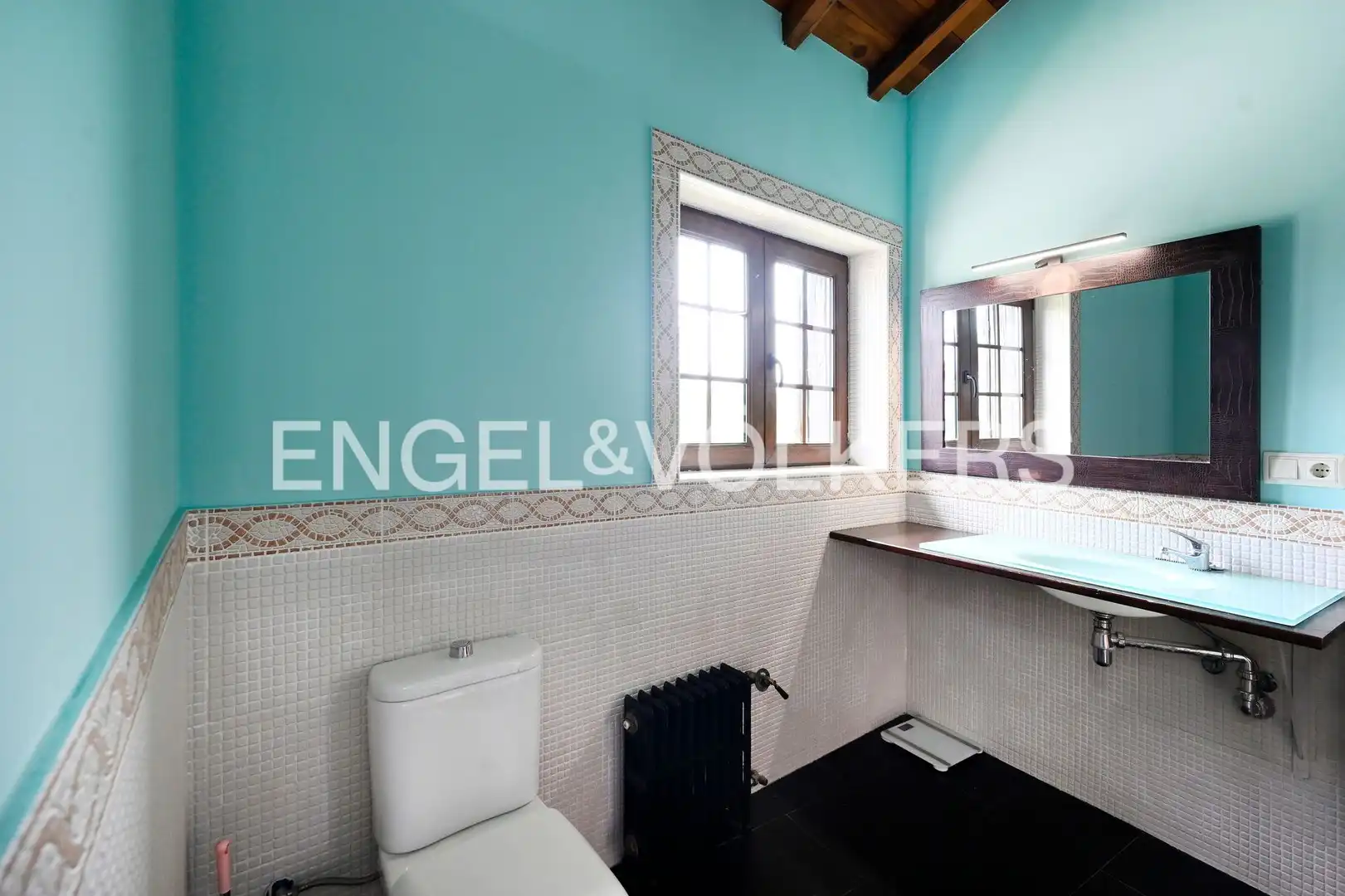 Badezimmer von Country house zum Verkauf in San Vicente de la Barquera mit Heizung und Privatgarten