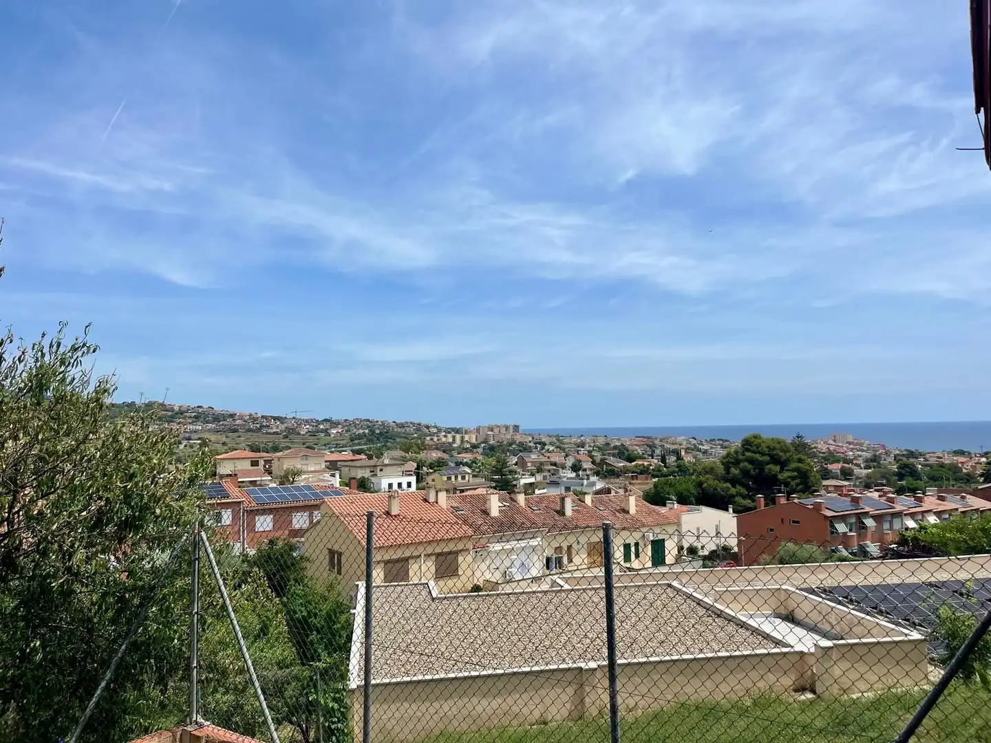 Vista exterior de Piso en venta en Alella con Aire acondicionado, Calefacción y Terraza