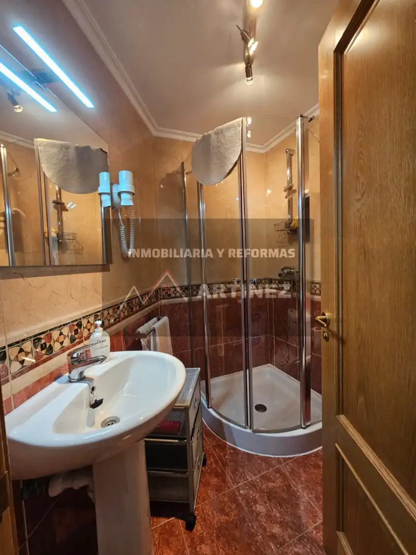Bany de Àtic en venda en Cedeira amb Aire condicionat, Calefacció i Parquet