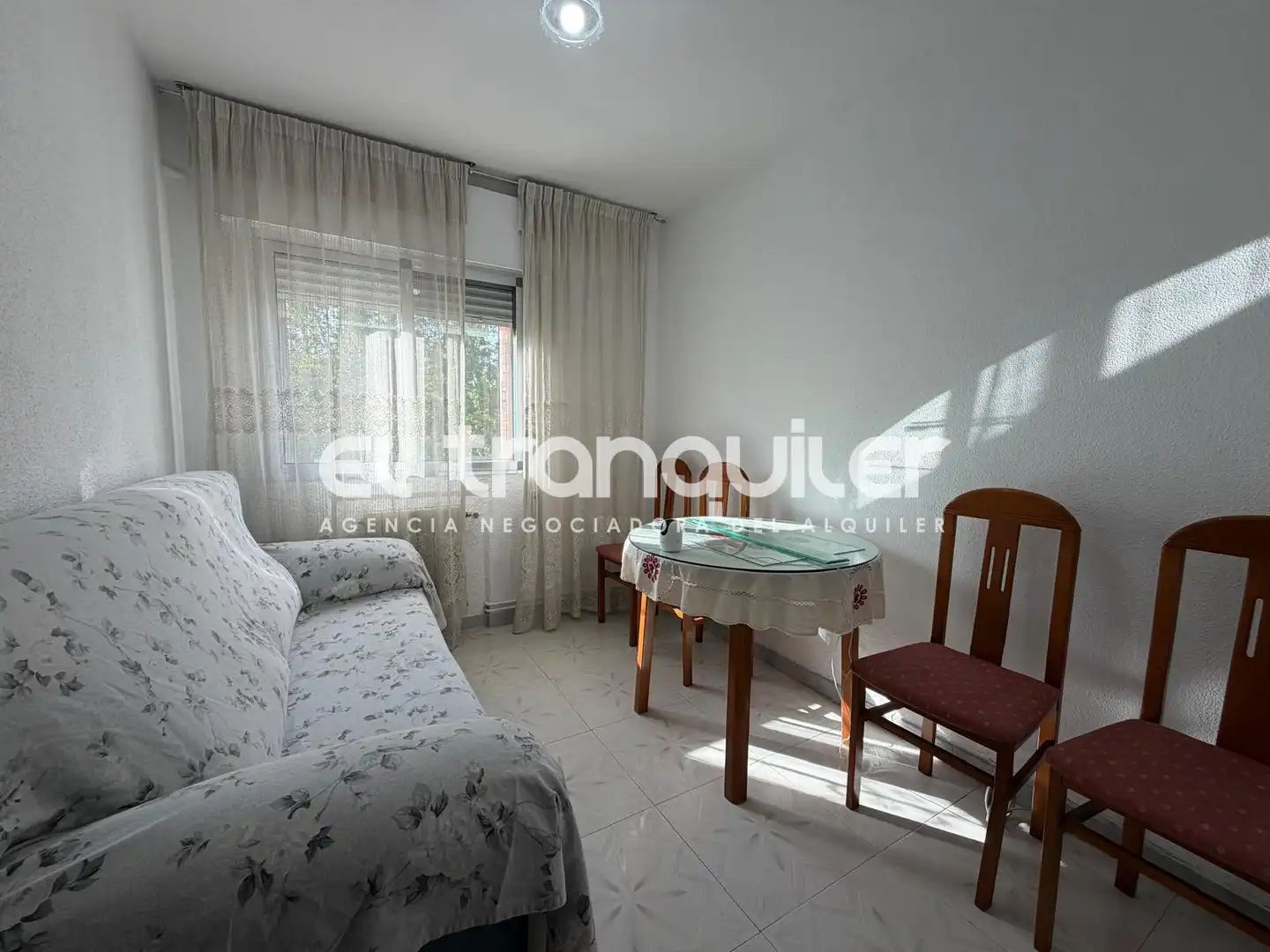 Flat for rent in Calle Ampurdan, Zarzaquemada
