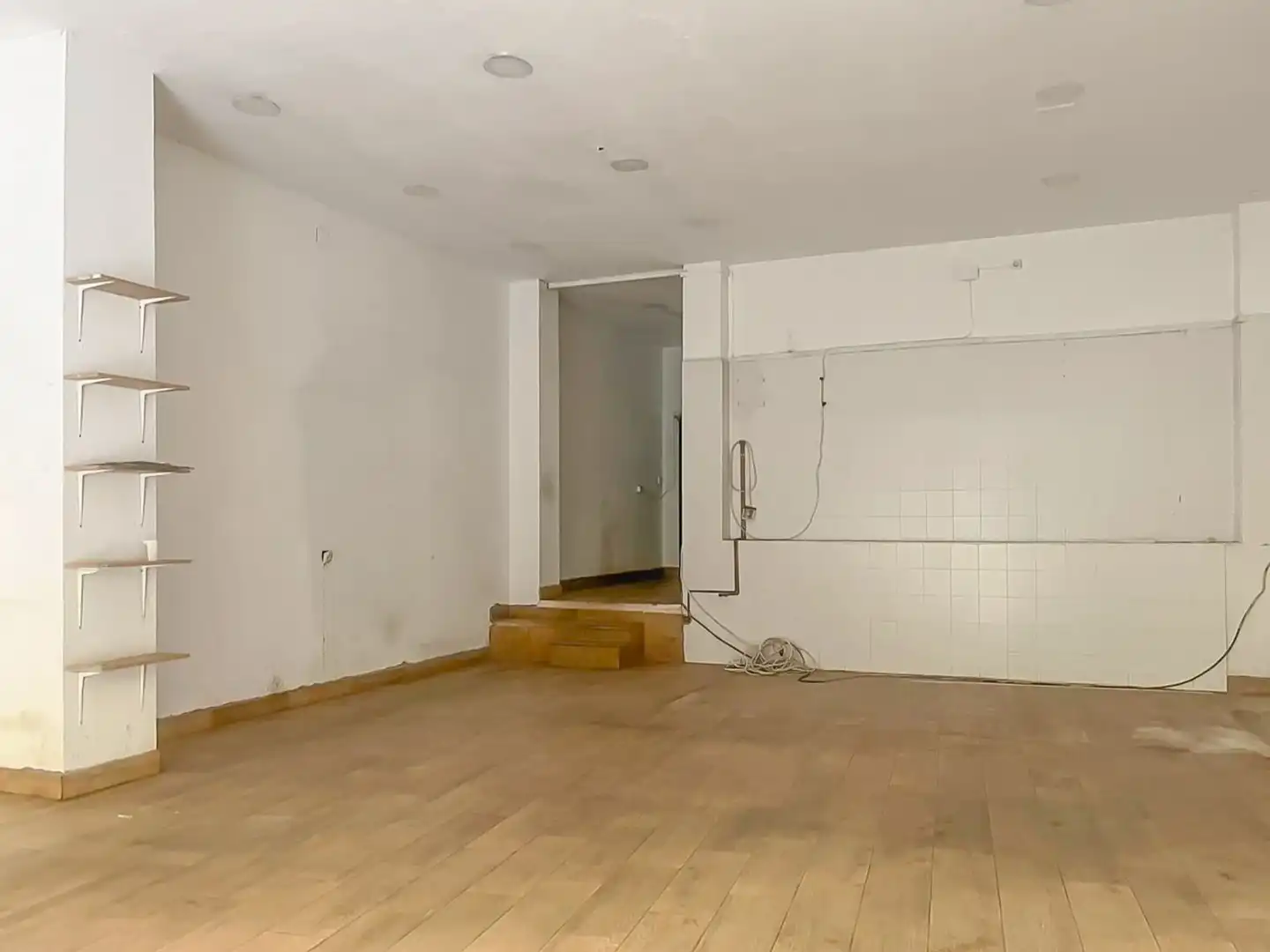 Geschaftsraum zur Miete in Casco Antiguo