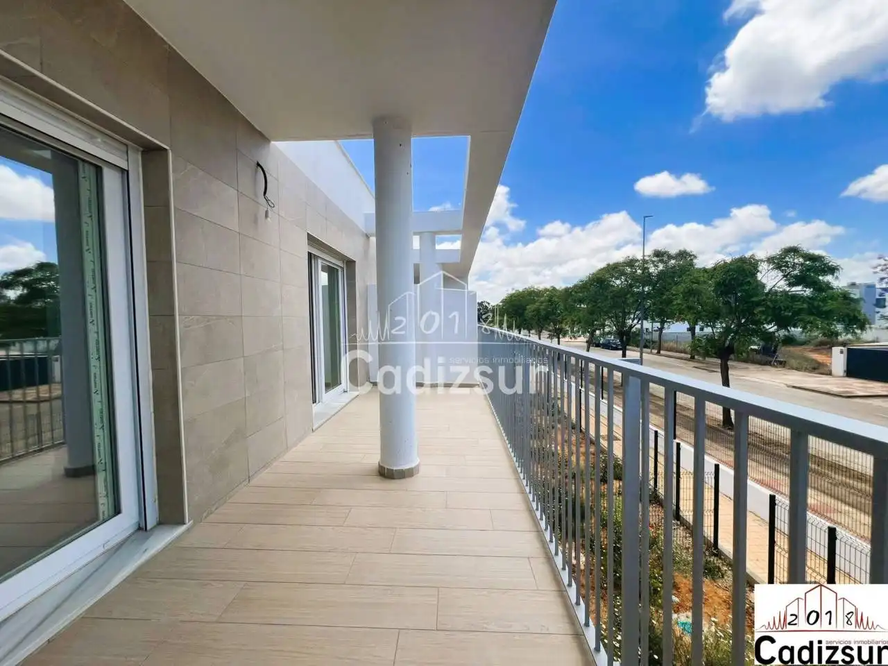 Terraza de Casa adosada en venta en Puerto Real con Aire acondicionado, Calefacción y Jardín privado