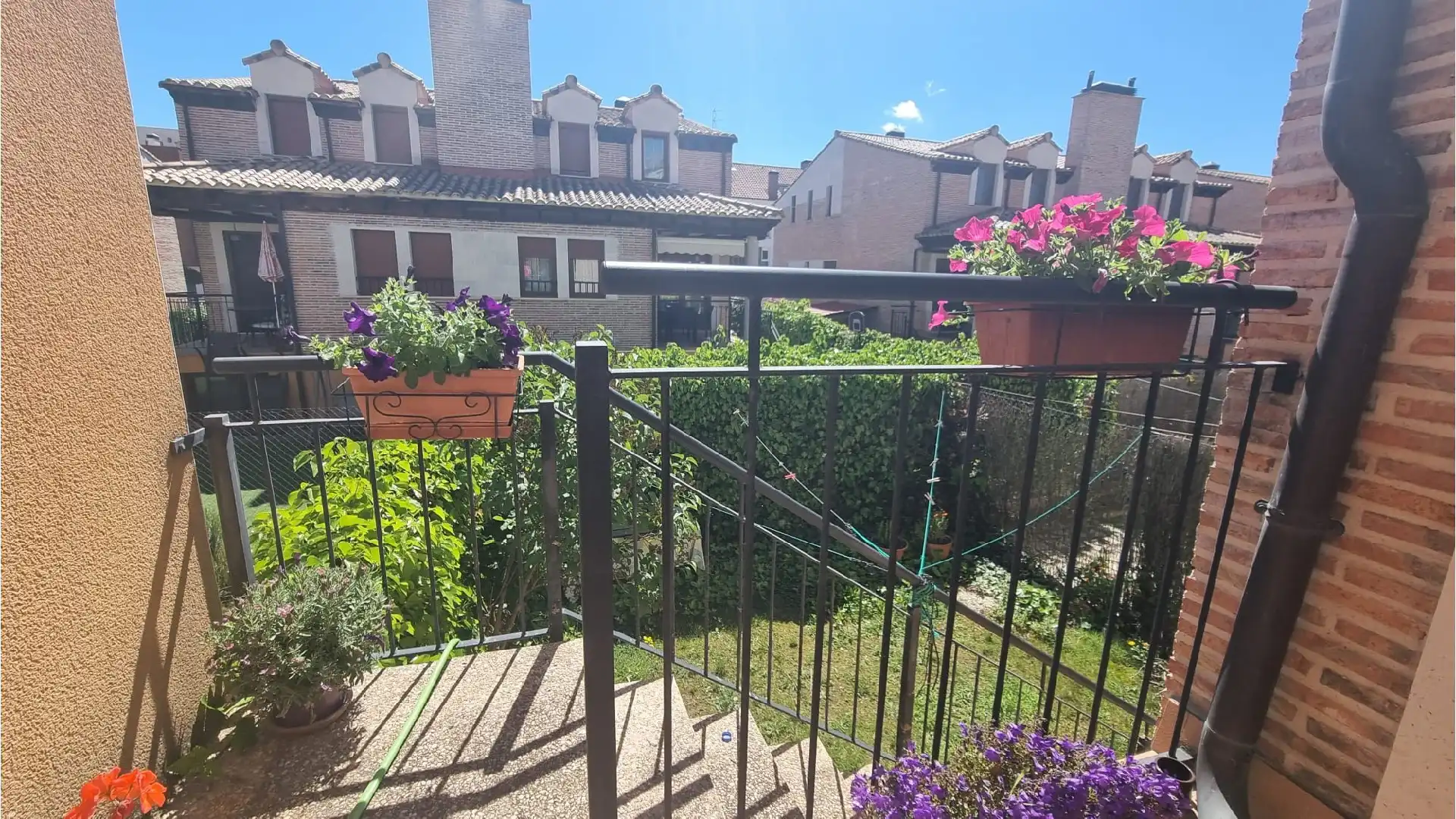Balcony of Houses for sale in Villamuriel de Cerrato  with Heating, Private garden and Terrace