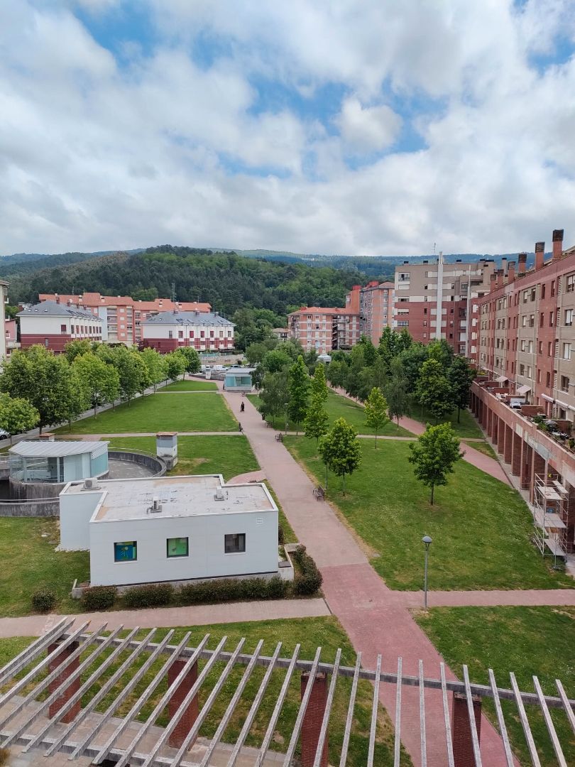 Exterior view of Flat to rent in Galdakao  with Heating, Furnished and Balcony