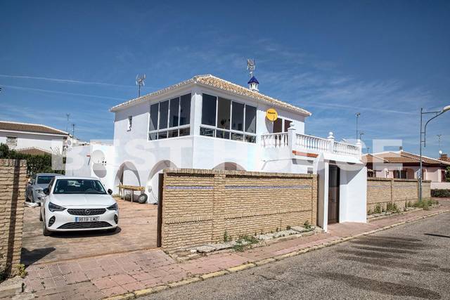 Casa-chalet en Venta en Centro - Torre de la Higuera