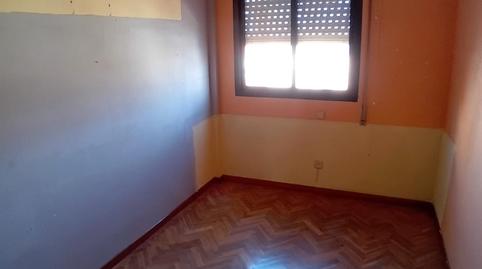 Foto 4 de Piso en venta en Calle Cabo Nicolás Mur, 30, San Isidro, Madrid