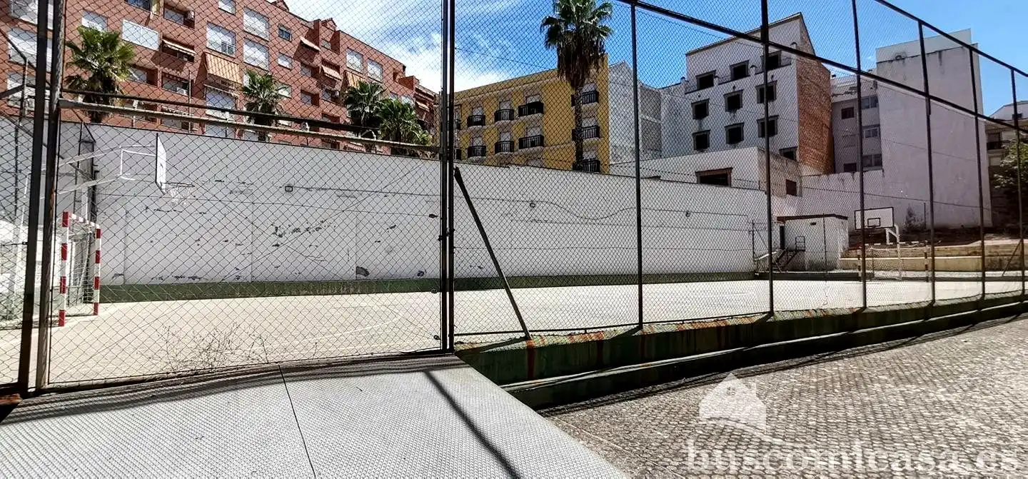 Exterior view of Flat for sale in Linares  with Balcony and Community pool