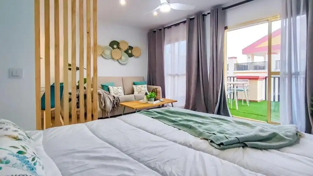 Bedroom of Apartments for sale in Marbella  with Air Conditioner, Heating and Private garden