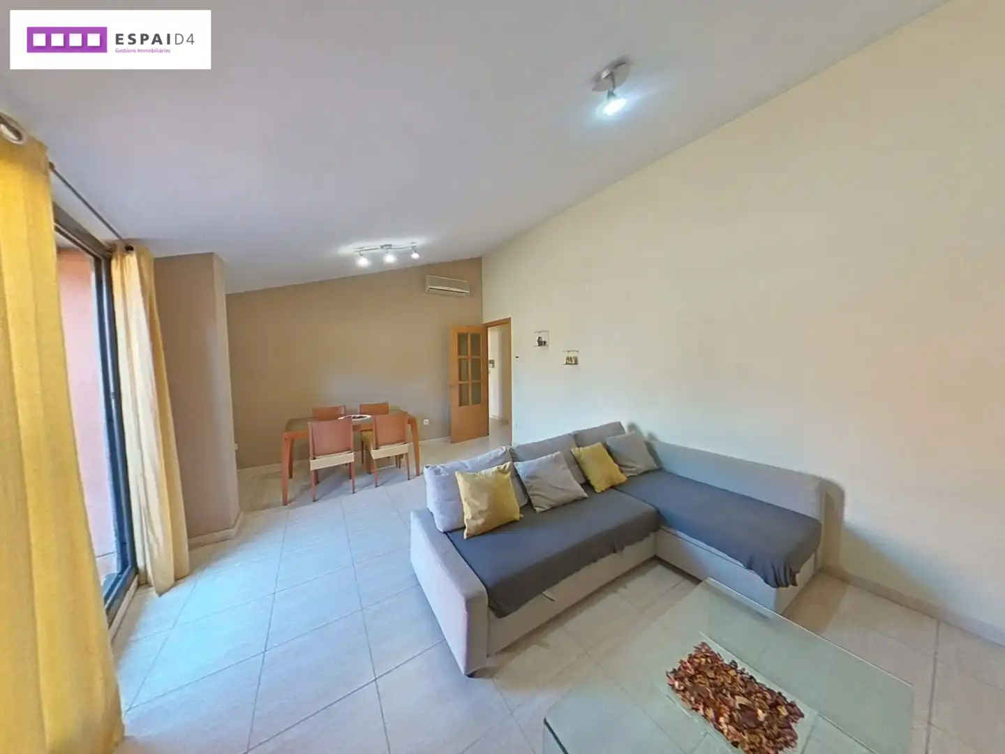 Sala de estar de Ático en venta en Ripollet con Aire acondicionado, Calefacción y Terraza