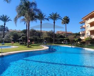 Piscina de Pis de lloguer en Marbella