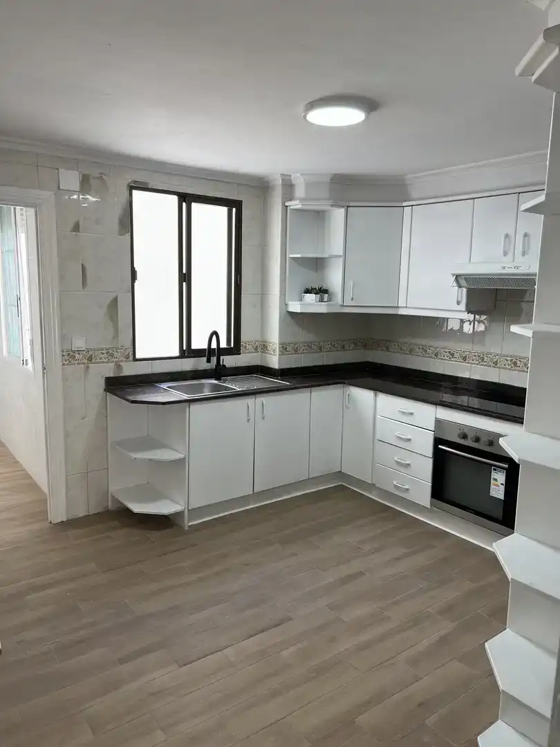 Cocina de Piso para compartir en Sax con Parquet, Amueblado y Balcón