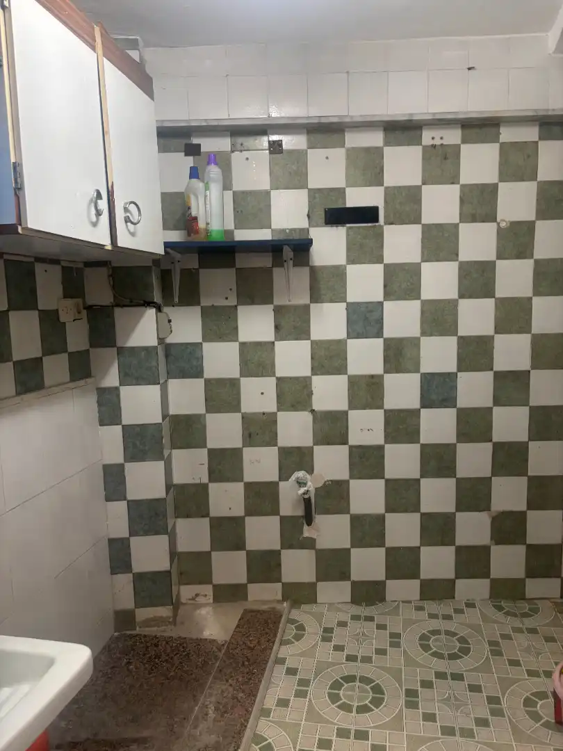Bathroom of Houses for sale in Cabra  with Terrace and Furnished
