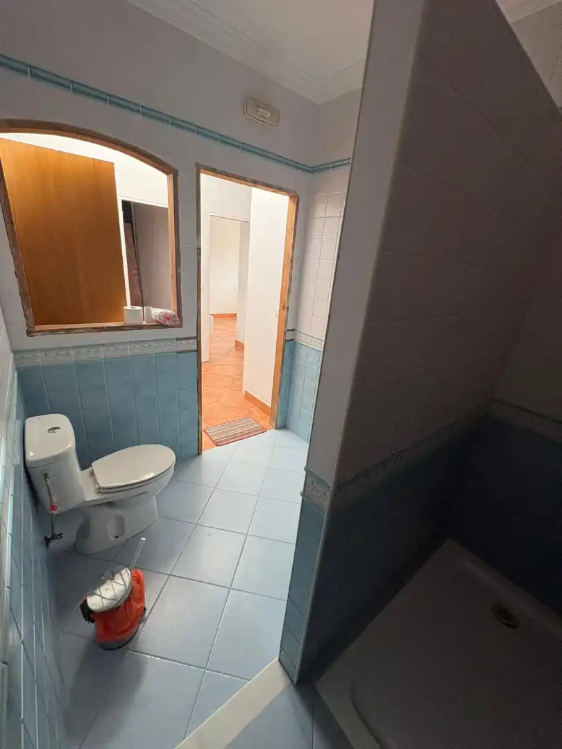 Bany de Casa adosada en venda en Villamartín amb Aire condicionat, Calefacció i Terrassa