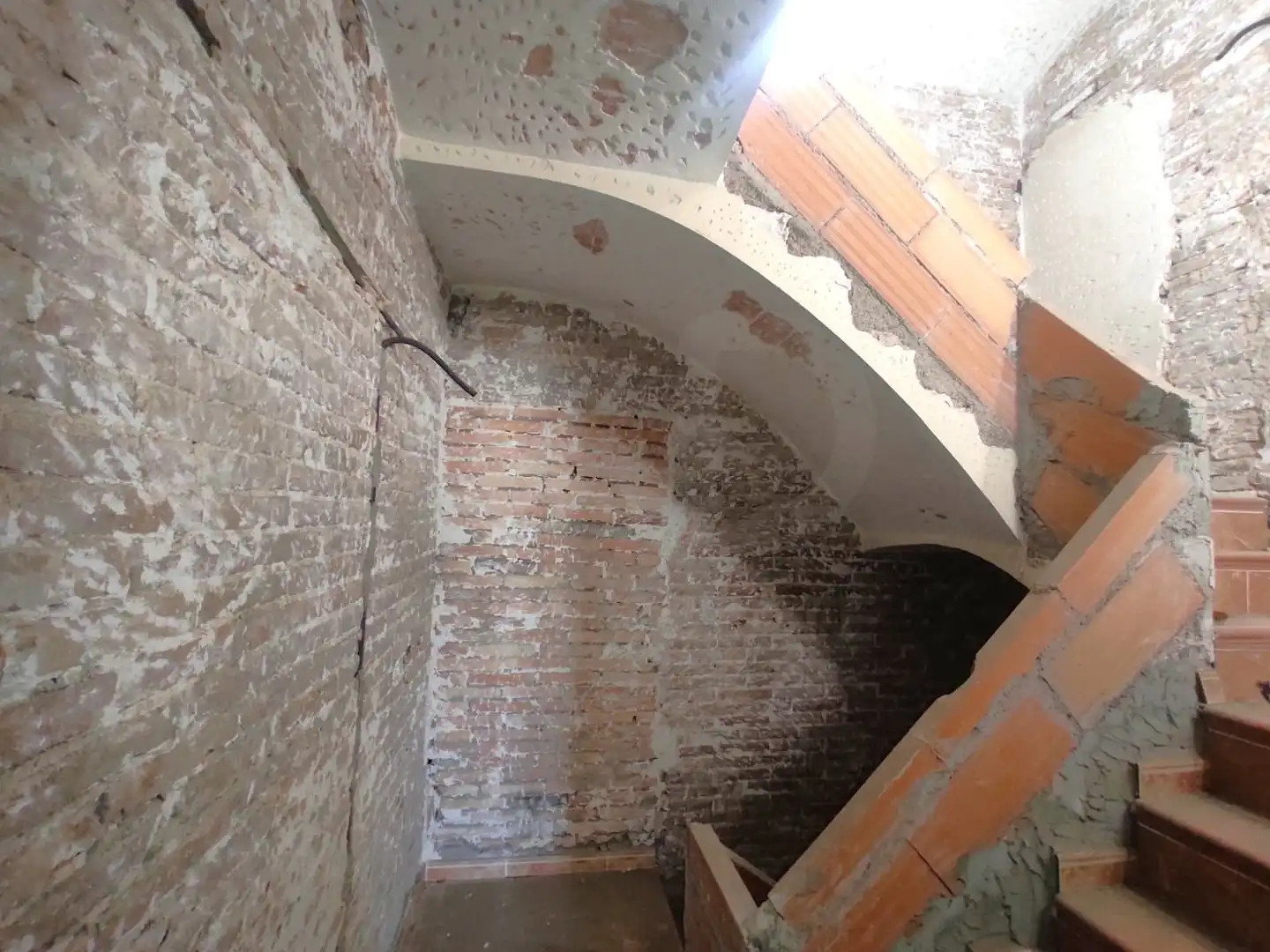 Edificio en venta en Llorenç del Penedès